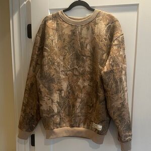 Comfrt Camo Sweatshirt